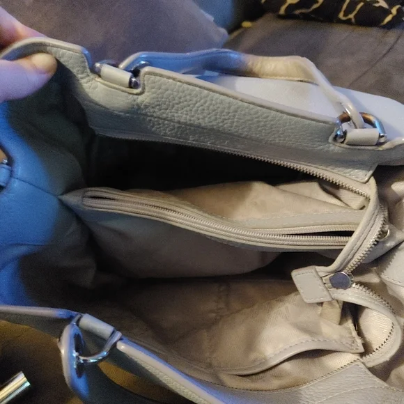 Purse - Picture 2 of 2